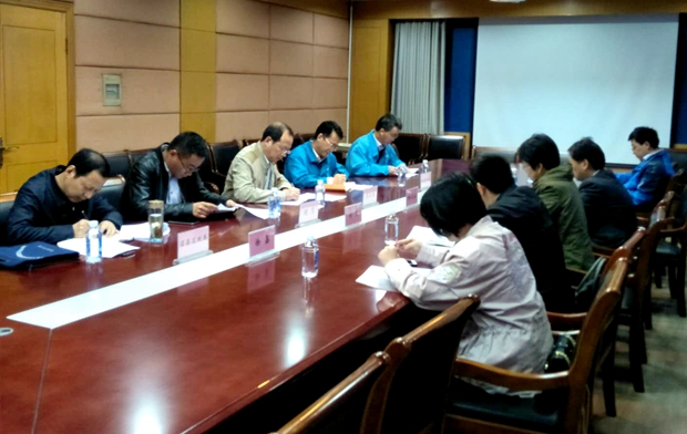 省發(fā)改委低碳試點城市調(diào)研組來皖南電機(jī)調(diào)研