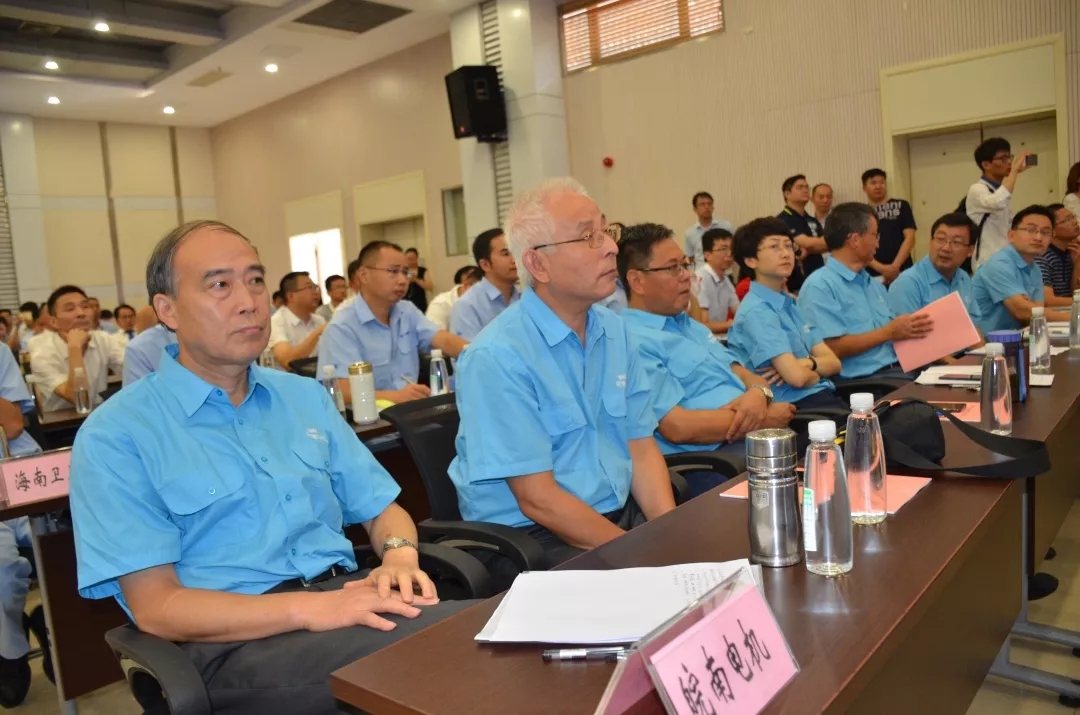 皖南電機：皖南電機：參加省質(zhì)量獎評審的公司領(lǐng)導 公司代表在省質(zhì)量獎答辯會現(xiàn)場